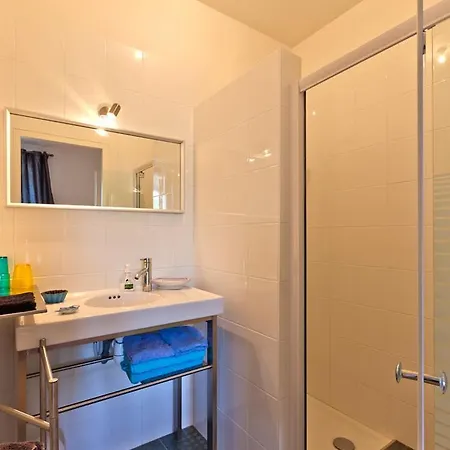 La Tour Charlemagne Bed & Breakfast